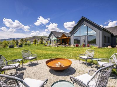 1530 Appaloosa Rd, Hailey, ID, 83333