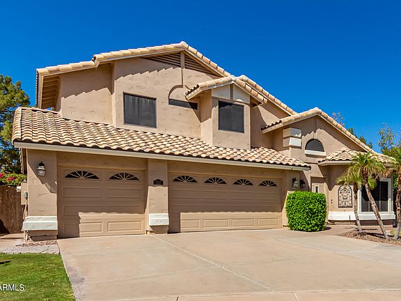 4th image of 1717 E OAK HARBOR Drive