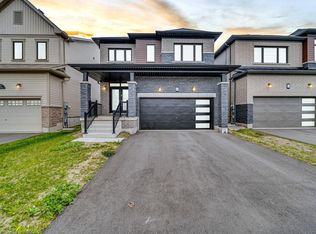 423 Dolman St, Woolwich, ON N0B1M0