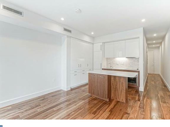 2nd image of 621-23 S 24th St #203