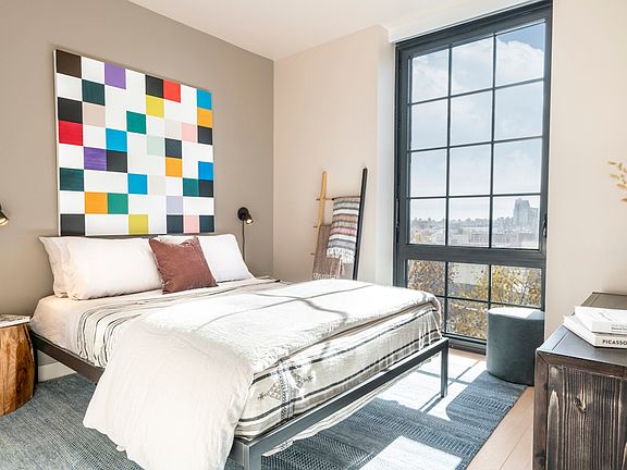 5th image of 1 Blue Slip Penthouse H