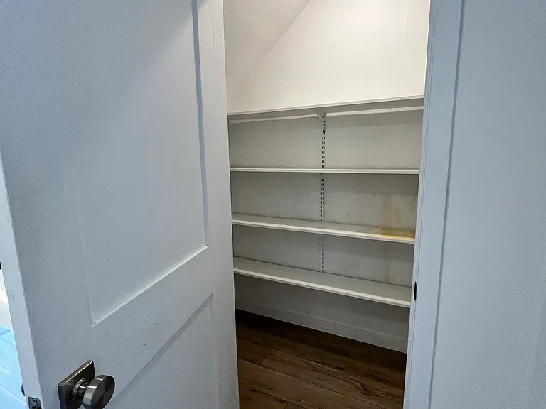 419 S Rexford Dr #2 — Photo 18