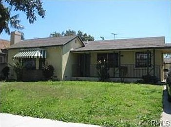 2nd image of 810 W 109th St
