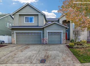 864 N 26th Ave, Cornelius, OR 97113