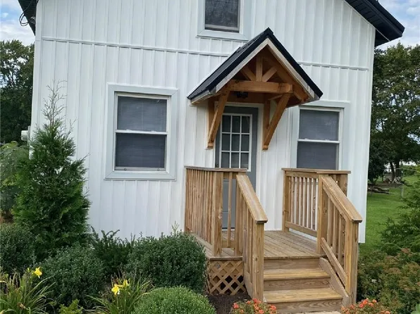 40 Eagle St, Madison, OH 44057
