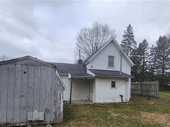 5th image of 103 1/2 Elmwood Ave