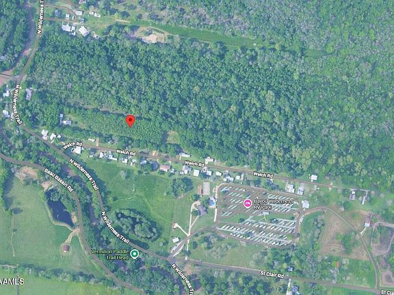 2nd image of 415 N Wilderness Trl