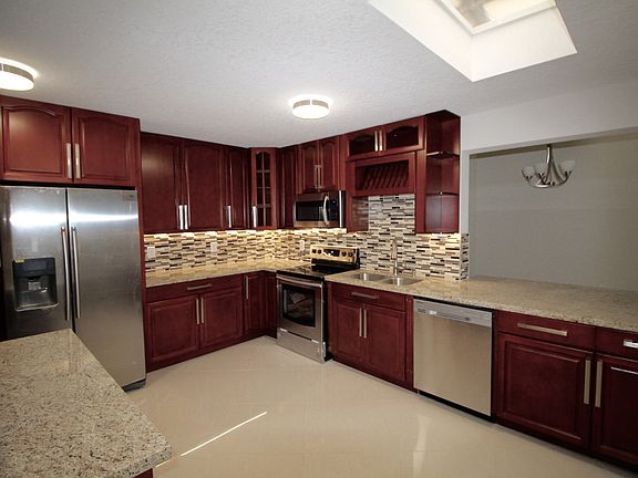 2nd image of 5115 Cortez Ct
