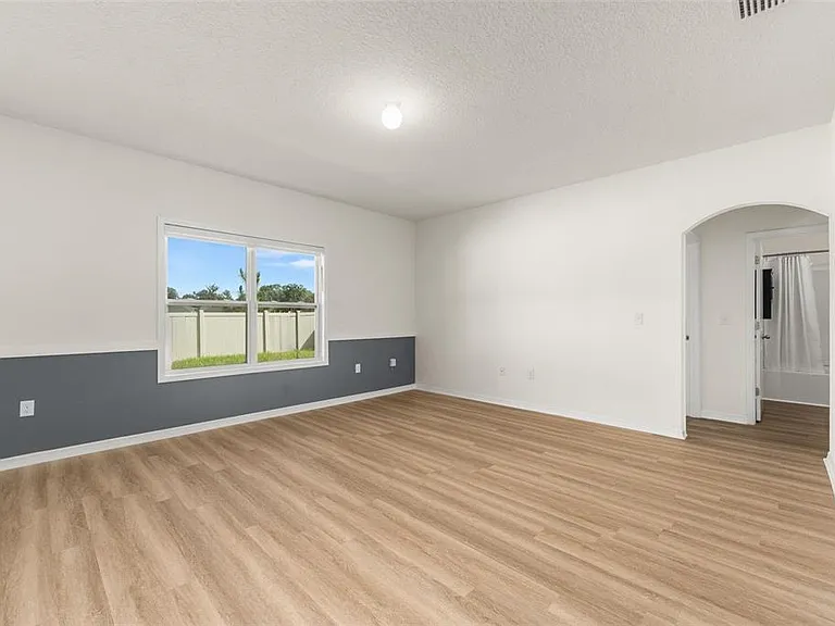 8008 SW 62nd Ct — Photo 21