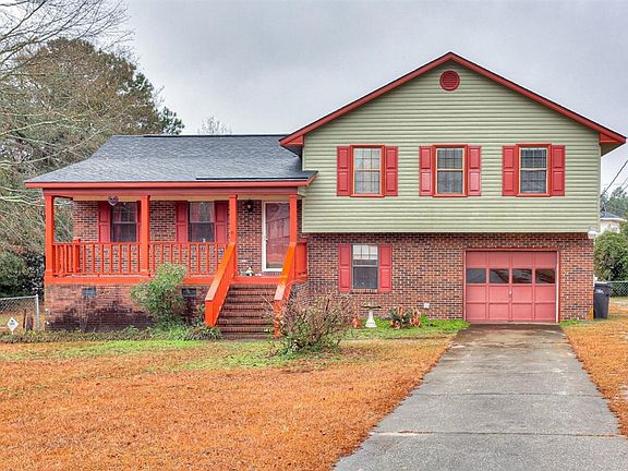5th image of 5202 Woodridge Dr