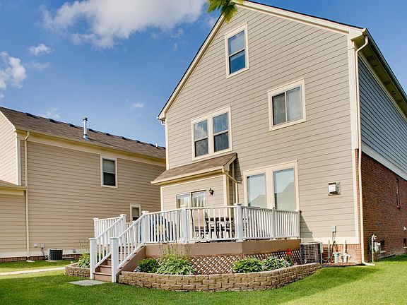 5th image of 59014 Williams Ln