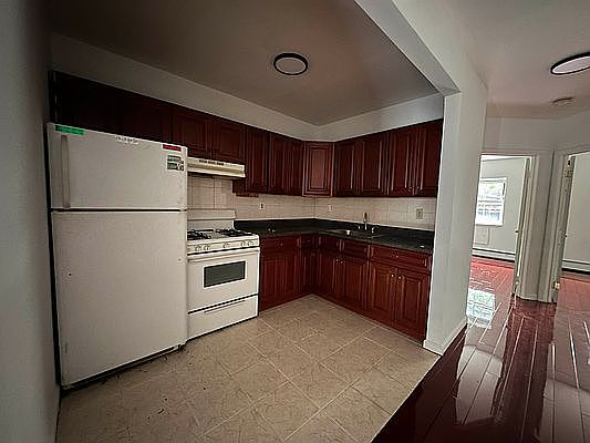 4th image of 86-17 116th St #1A