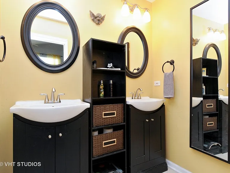 224 Jonathan Way — Photo 16