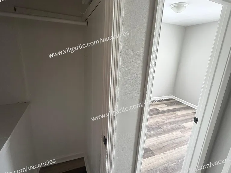 2476 Pennsylvania St — Photo 5