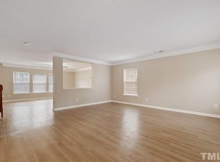 603 Ashburn Ln, Durham, NC 27703