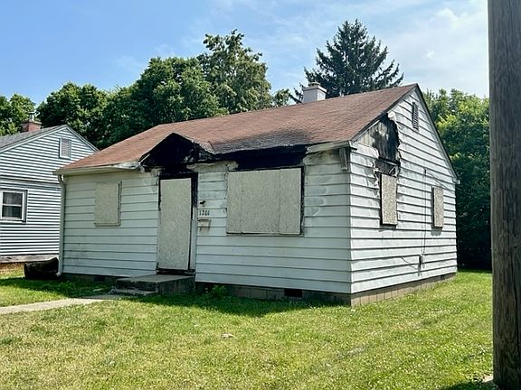 5th image of 1201 N Goodlet Ave