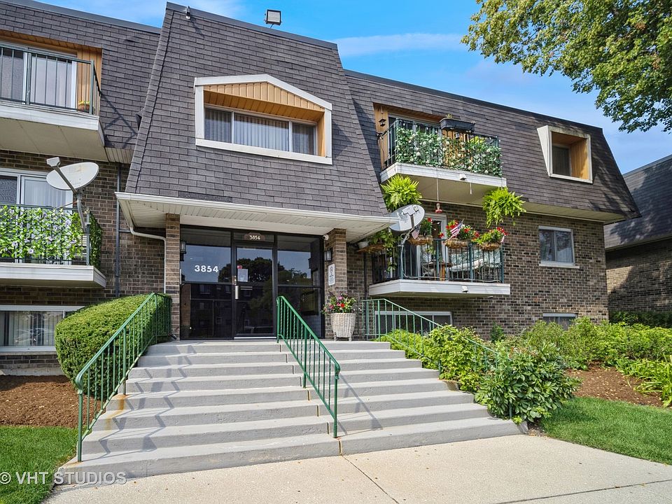 1st image of 3854 S Parkway Dr APT 2A