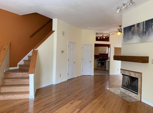1410 S Theresa Ave, Saint Louis, MO 63104