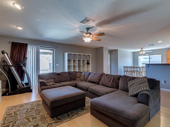 4th image of 42363 W Desert Fairways Dr