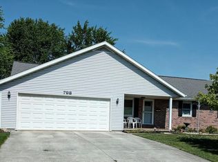 798 Gordon Grv, Saint Marys, OH 45885