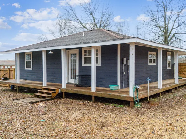 396 Cherokee St, Bluejacket, OK 74333