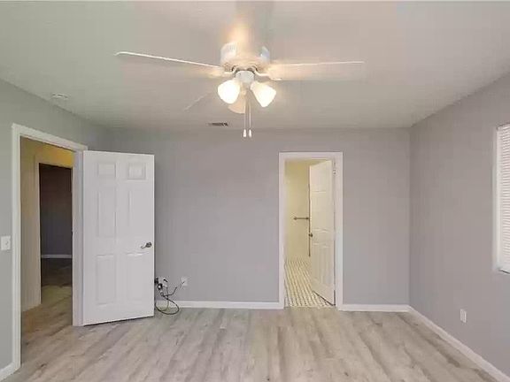 5th image of 1909 Dellore Ln