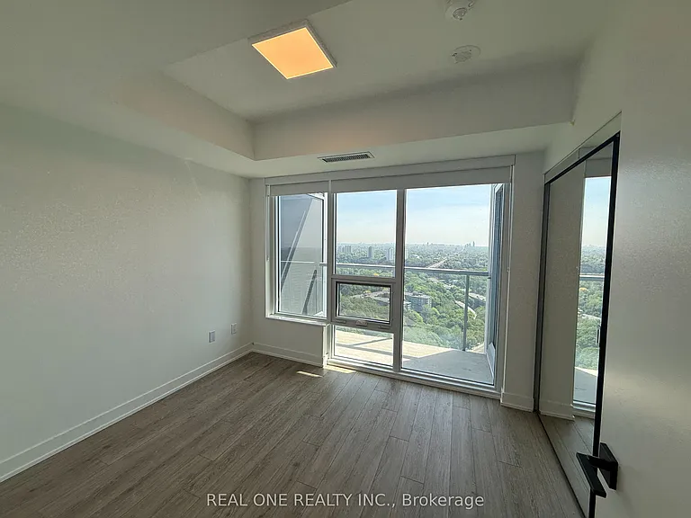 609 Sherbourne St #3008 — Photo 4