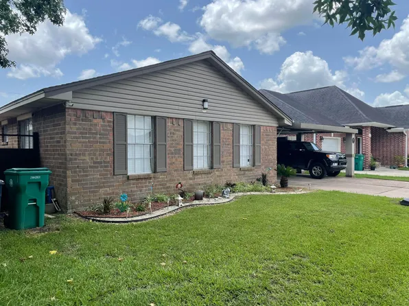 1426 S Circle Park St, Pasadena, TX 77504