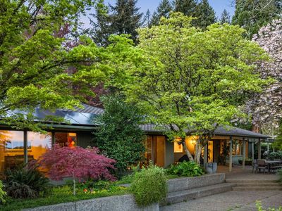 6140 SW Mill St, Portland, OR, 97221