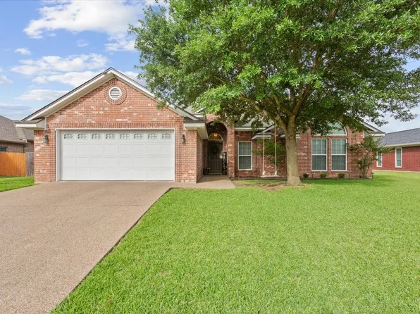 2905 Pueblo Dr, Woodway, TX 76712