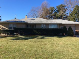 1217 Julie Dr, Champaign, IL