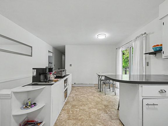 5th image of 5248 Burgis Ave SE