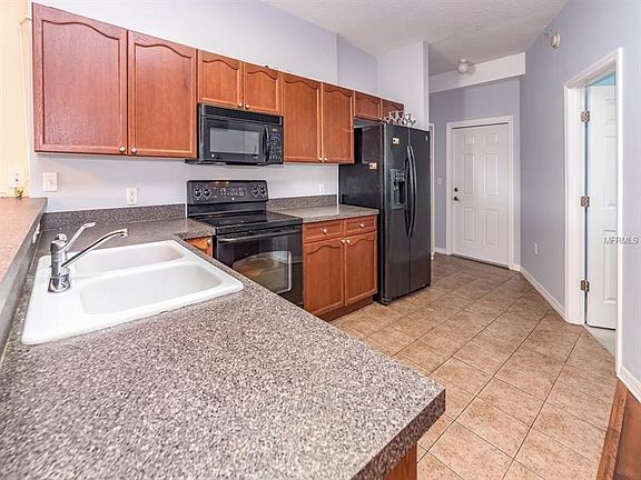 5th image of 316 8th St S Unit 801