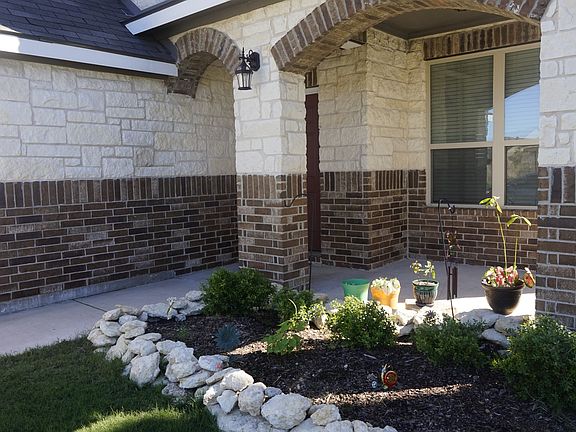 002_Front Porch_06092022