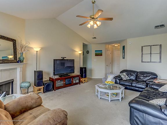 5th image of 7876 Mary Payton Dr