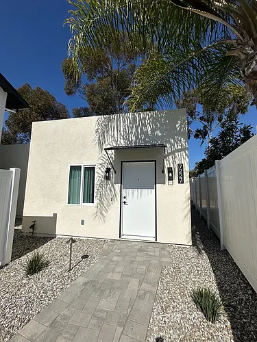 7227 Steinbeck Ave Photo 1