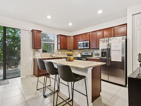 4th image of 4041 Allerdale Place #4041