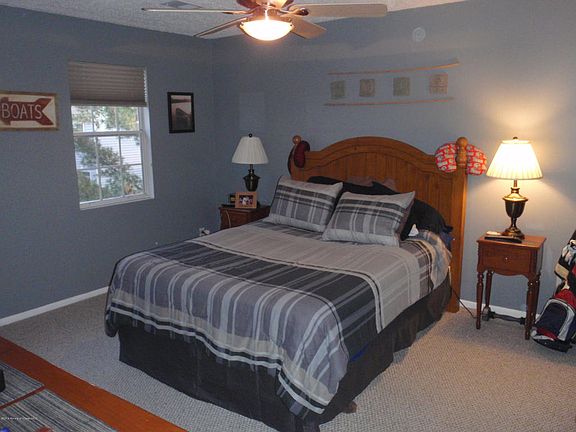 4th image of 821 Waters Edge Dr #21DA