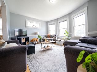 2219 Pleasant Ave #1, Minneapolis, MN 55404
