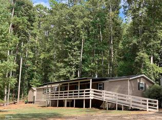 1223 Bunny Ct, Loganville, GA 30052