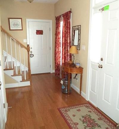 3rd image of 6016 Tolman Cir