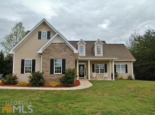 496 Stonebrook Trl, Cleveland, GA 30528