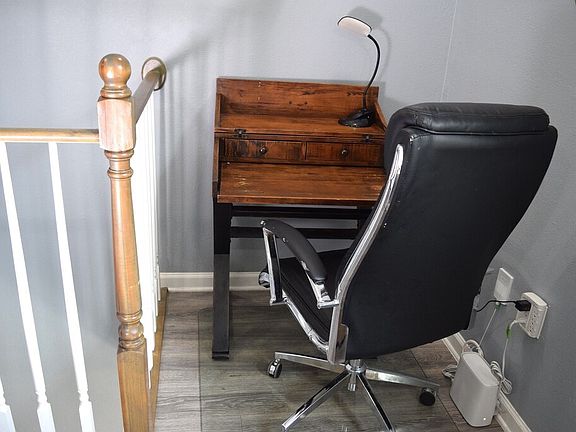 3rd image of 301 Tabor St
