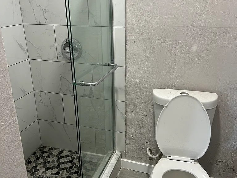 7701 S Main St — Photo 5