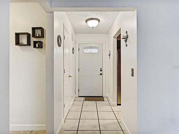 4th image of 601 Marni Dr