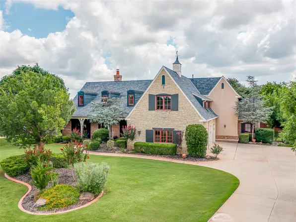 3724 Stagmoor Rd, Edmond, OK 73034