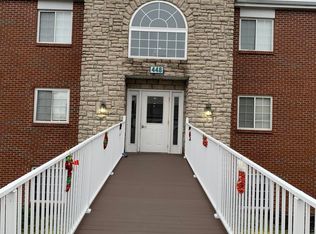 448 Marian Ln APT 1, Florence, KY 41042