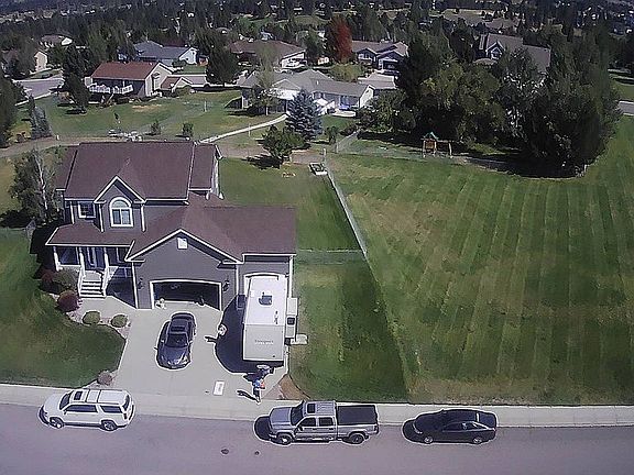 3rd image of 4698 Christian Dr