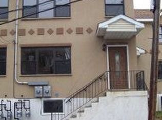 322 Beach 15th St, Far Rockaway, NY 11691