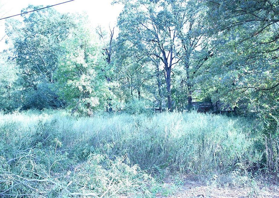 1st image of 2302 Katherine St
